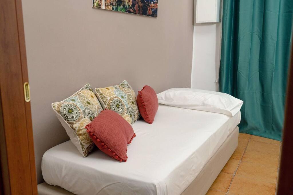 Home Nonna Sabina - Centro Storico Napoli Eksteriør bilde